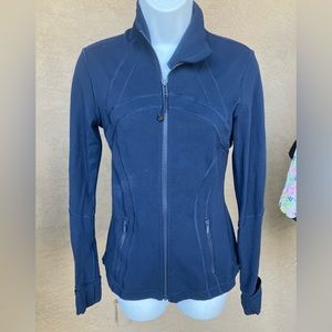 🤩HP🤩 Lululemon sweatshirt, Navy Blue, size 6